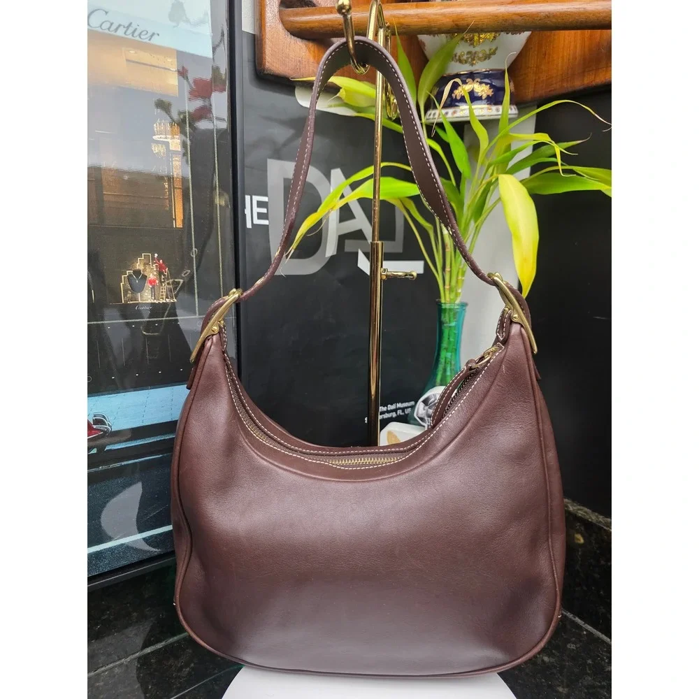 Coach classic legacy
